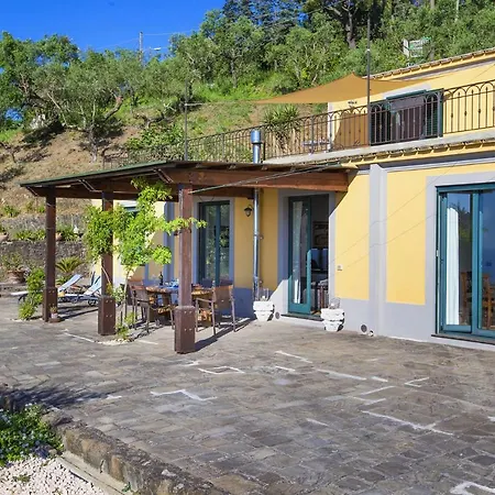 Vila - Dei Galli SantʼAgata sui Due Golfi